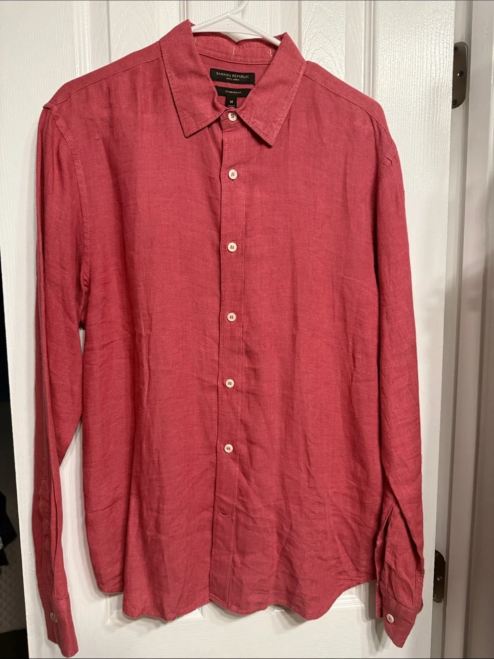 Banana Republic Men’s Rose-Red Linen Button-Down Shirt